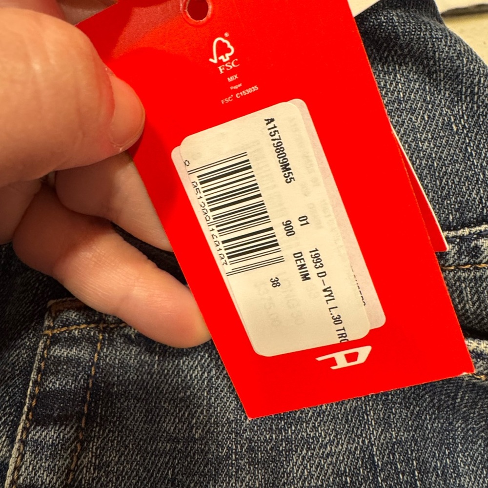 Diesel Jeans - Picture 10 of 12